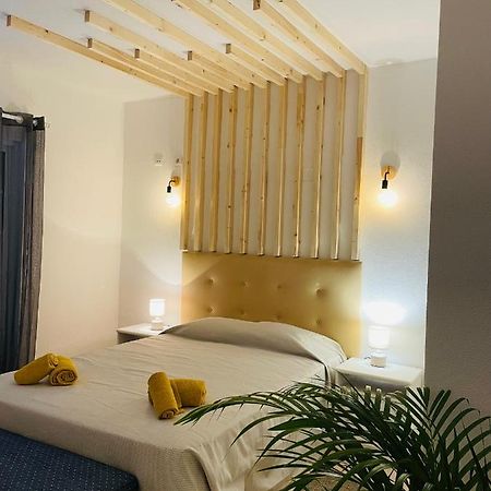 Travellers Guesthouse Lagos Zewnętrze zdjęcie