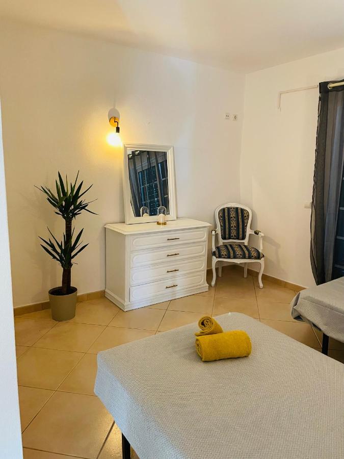 Travellers Guesthouse Lagos Zewnętrze zdjęcie