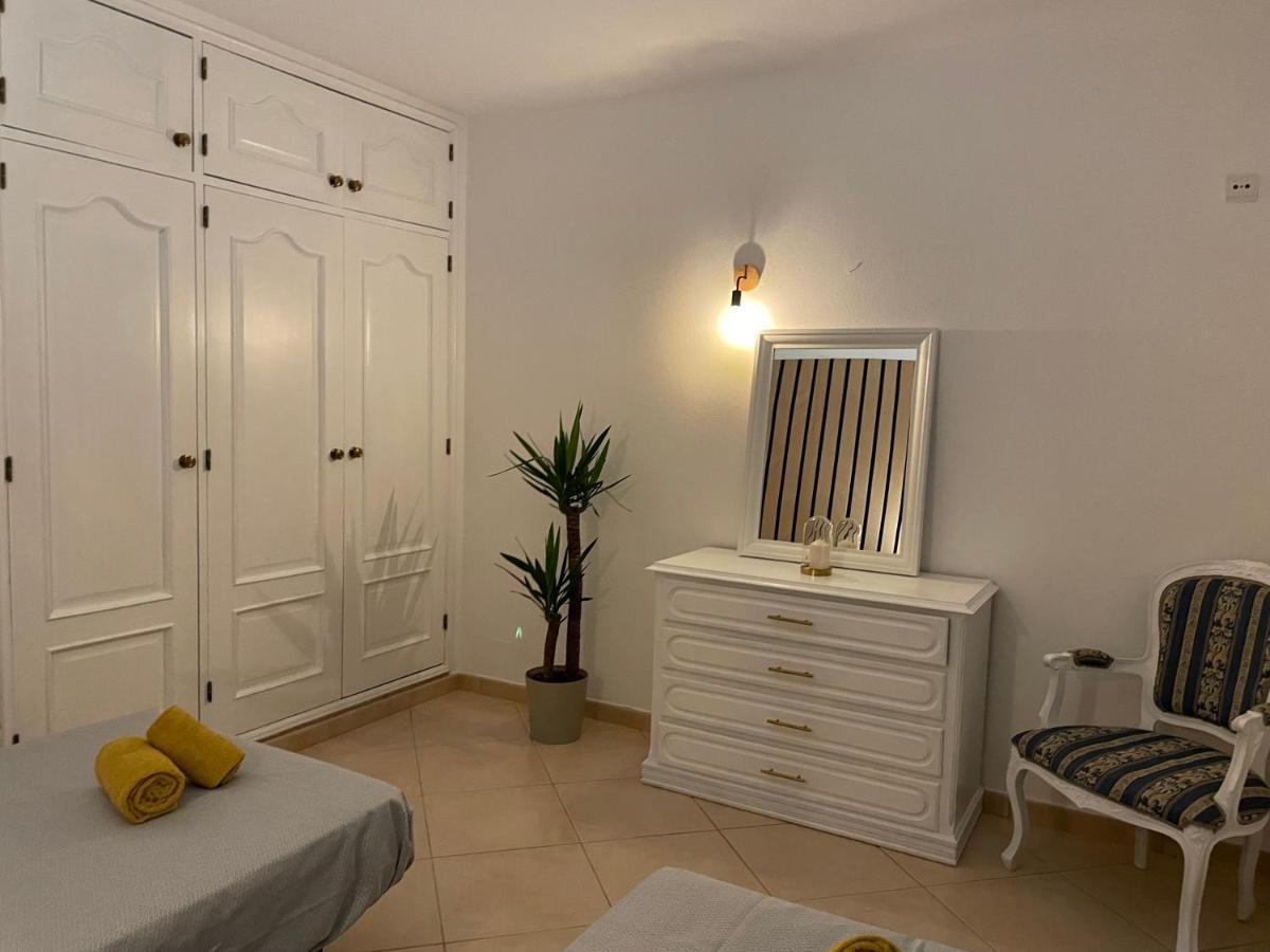 Travellers Guesthouse Lagos Zewnętrze zdjęcie