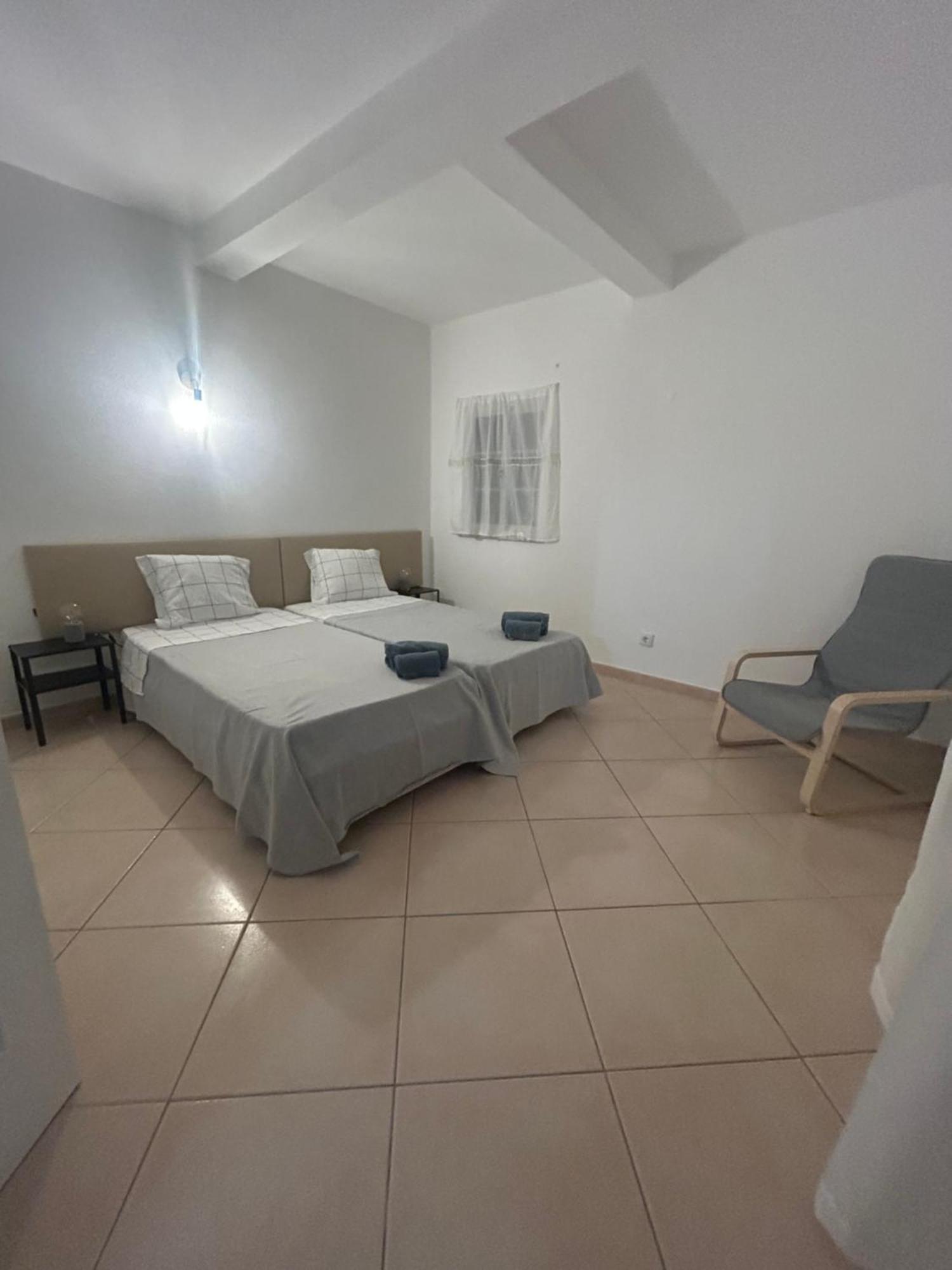 Travellers Guesthouse Lagos Zewnętrze zdjęcie